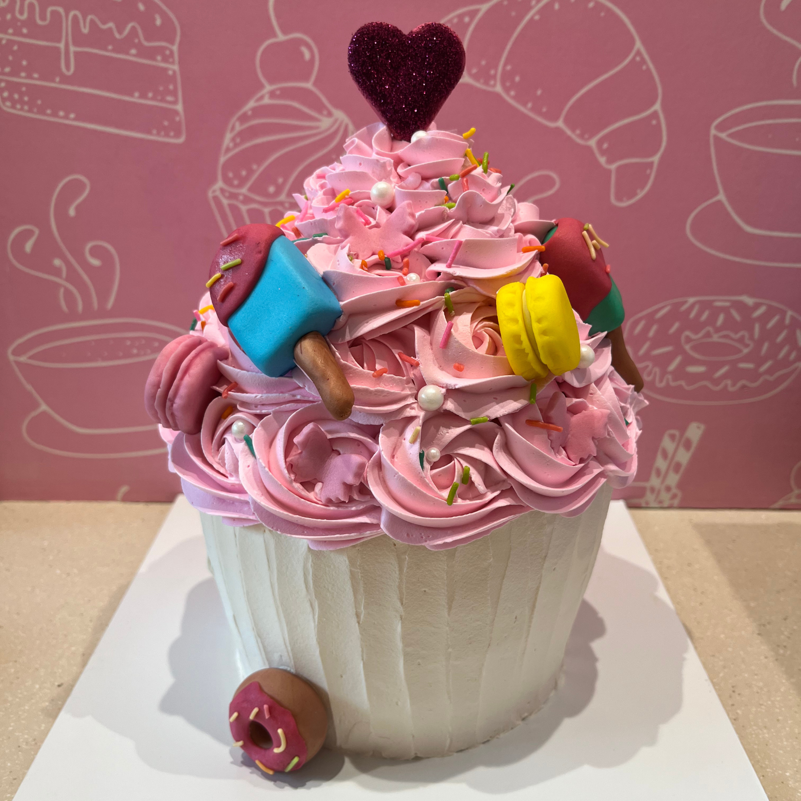 Giant Cupcake Cake